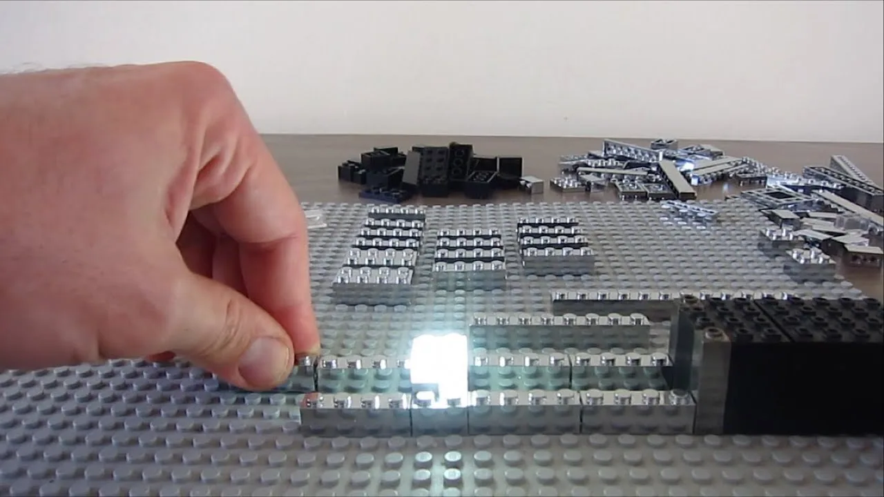 Brixo Toys | Conductive Lego Bricks