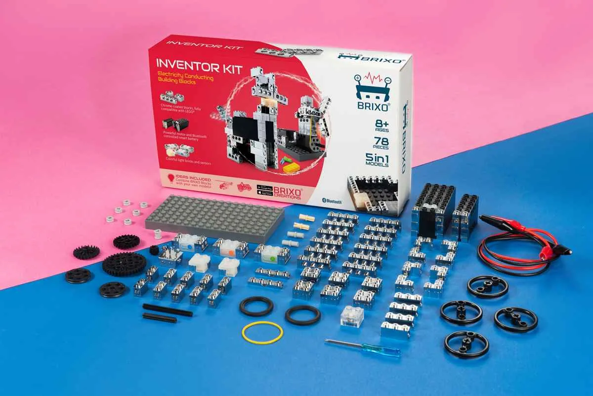 Brixo Toys | Conductive Lego Bricks — image 3