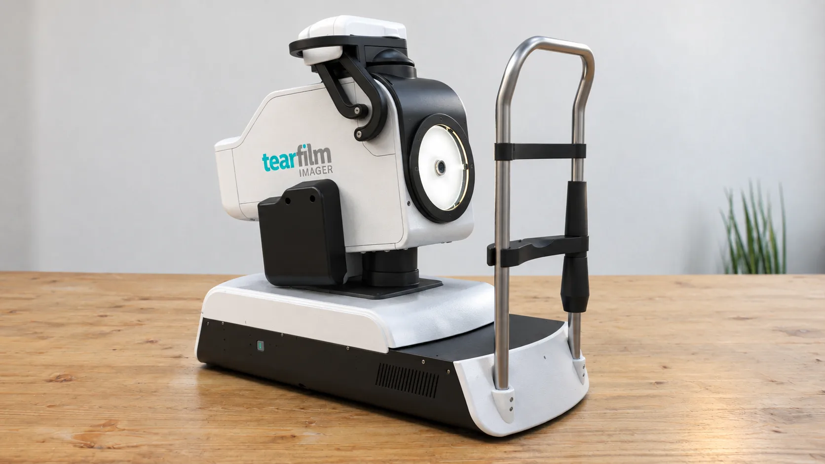 Adom Technologies | Tear Film Imager — image 3